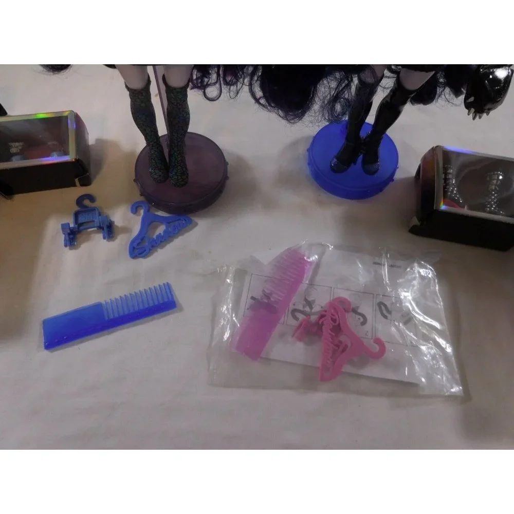 Rainbow High Shadow High Special Edition Twins- 2-Pack Fashion‎ Doll. Purple & & - Picture 6 of 16